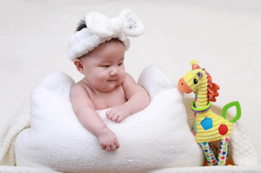 滑县宝宝几个月翻身